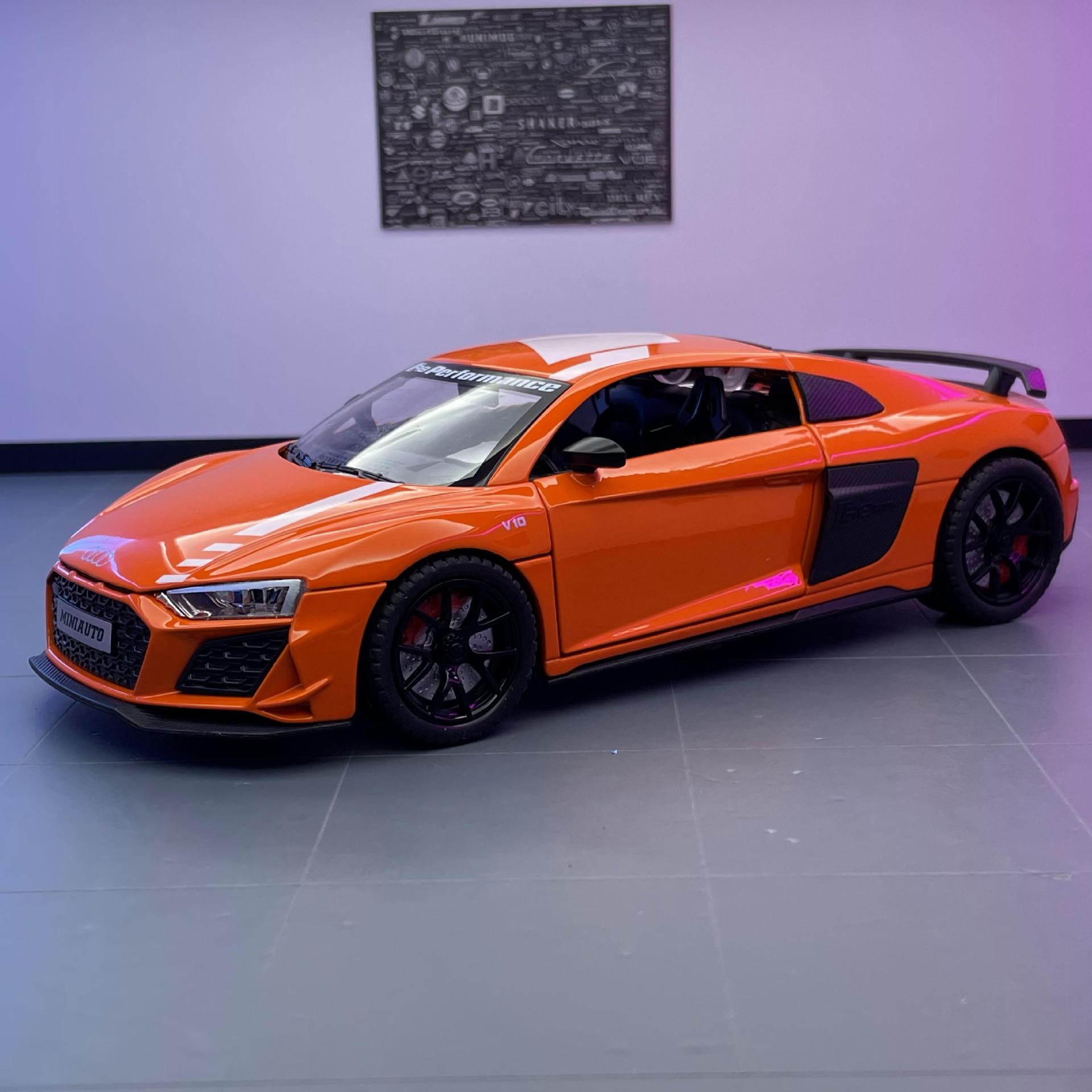 Jianyuan aleación modelo de coche 1:24 Audi R8 versión de pista coche deportivo con sonido y luz Tire hacia atrás coche de juguete modelo de música Decoración