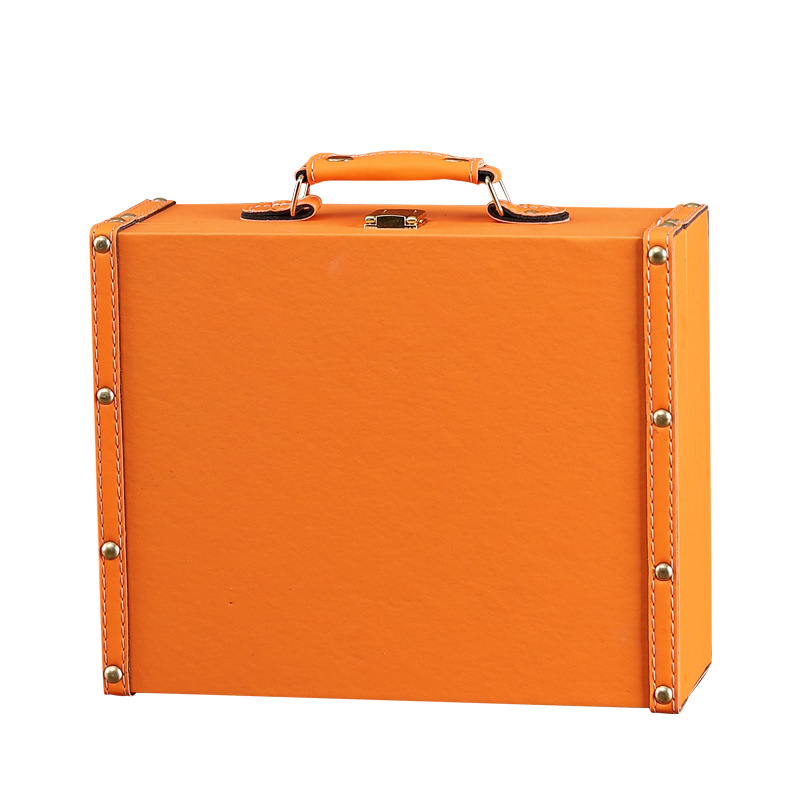 Handheld capacious storage box for traveling