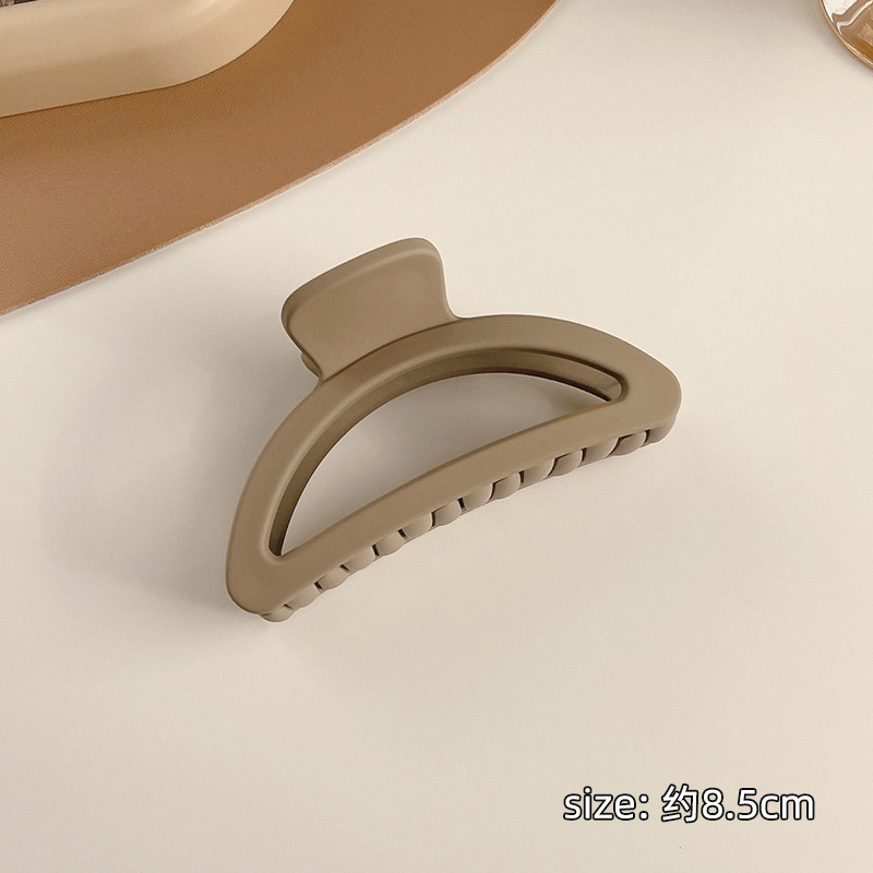 Nuevo elegante horquilla trasera cabeza baño clip tocado clip de tiburón Estilo coreano primavera/verano leche marrón serie captura clip neto rojo