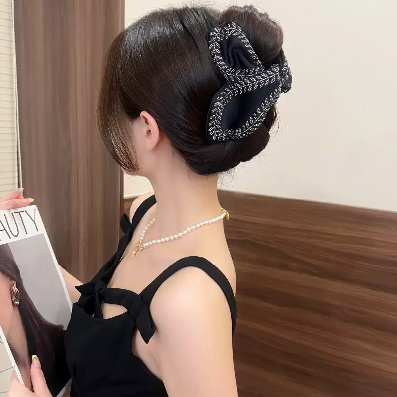 轻奢麦穗闪钻后脑勺三角抓夹大号发量多鲨鱼夹成人盘发夹发卡头饰|undefined