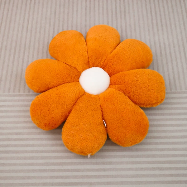 Orange flower white core