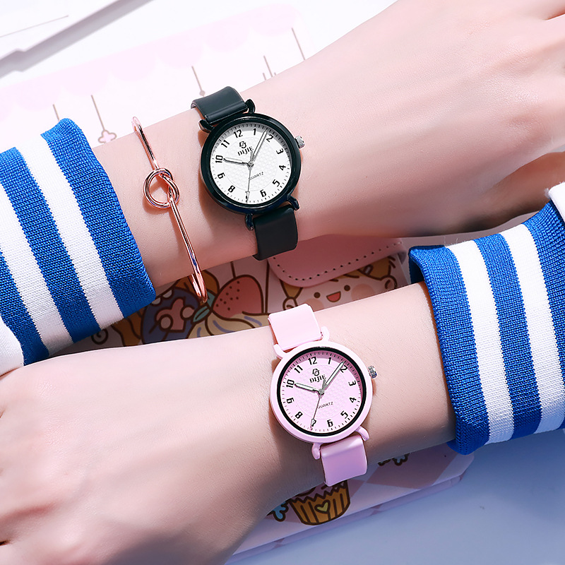 Durable Watch for Women High School Students Ice Block Mori Style Watch Ins Niche Thin Belt Luminous Kinetic New Fashionable Simple