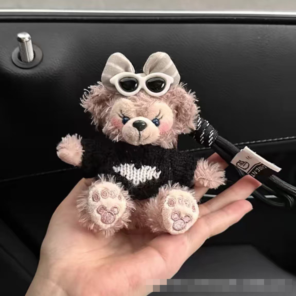 Nuevo producto lindo pequeño Xiangfeng niña colgante bolso llavero muñeco de felpa muñeca muñeca coche espejo retrovisor colgante regalo