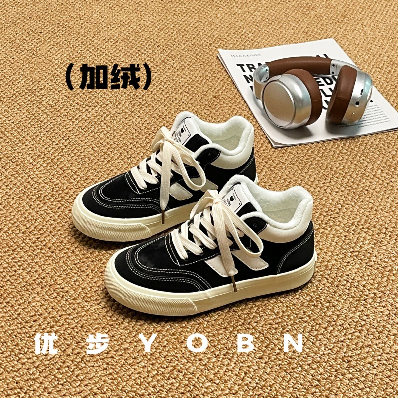 In Stock 2025 Autumn and Winter New Student Casual Versatile Women's Leather and Velvet High-Top Sneakers G1538
