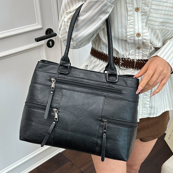 Fashionable and High-End Retro Large-Capacity Handbag for Women, Quality Crossbody Bag, Korean Style Versatile Shoulder Bag Fashionable and High-End Retro Large-Capacity Handbag for Women, Quality Crossbody Bag, Korean Style Versatile Shoulder Bag