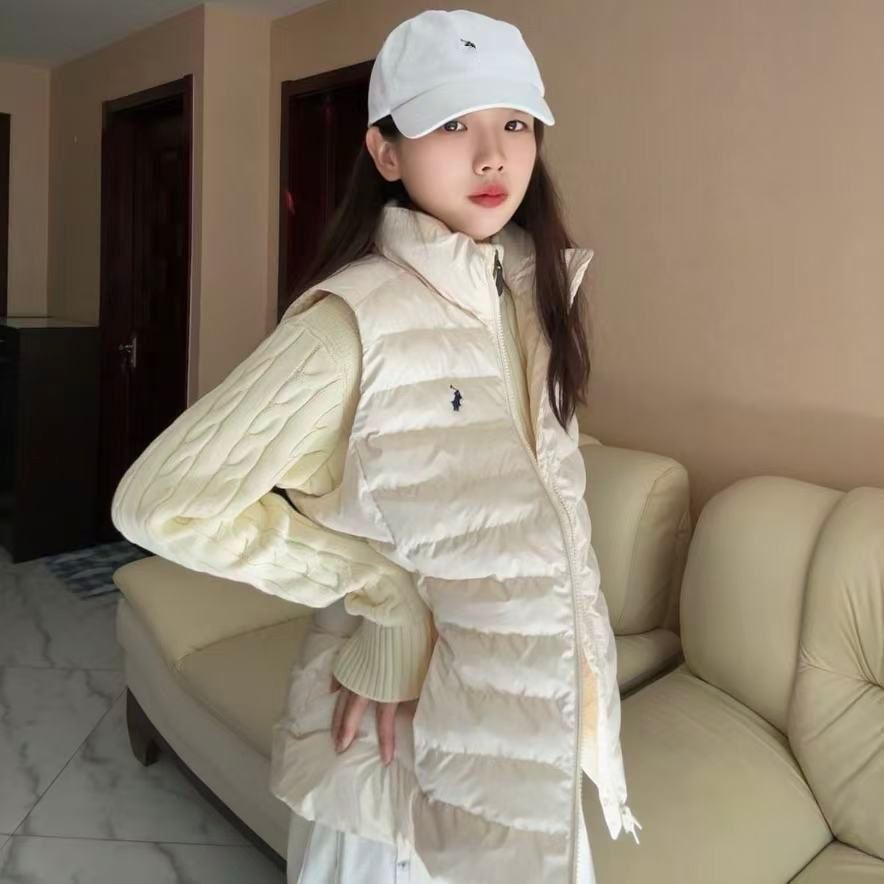 Original design: Scan the QR code to get the Ralph Lauren RL stand-up collar, sleeveless, lightweight, and warm quilted vest, perfect for casual wear