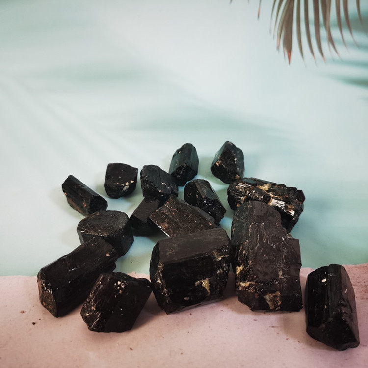 沃川矿业加工供应 汗蒸房用电气石  电气石陶瓷球负离子远红外