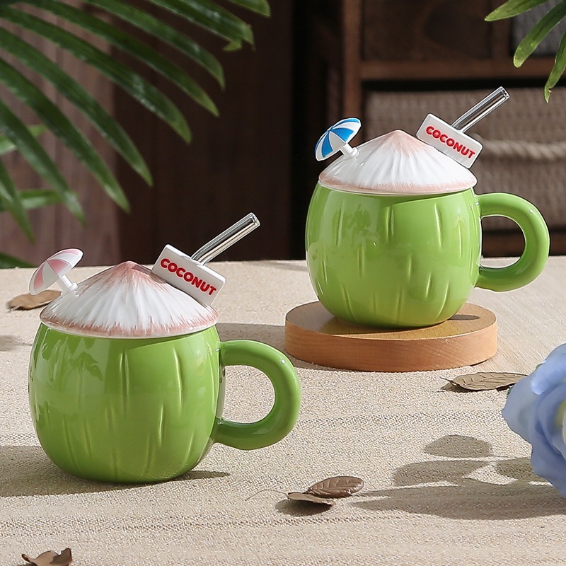Creativo en el viento de verano taza de coco, corazón de una niña de alto valor facial, taza de cerámica encantadora, taza de agua de gran capacidad con tapa image 2