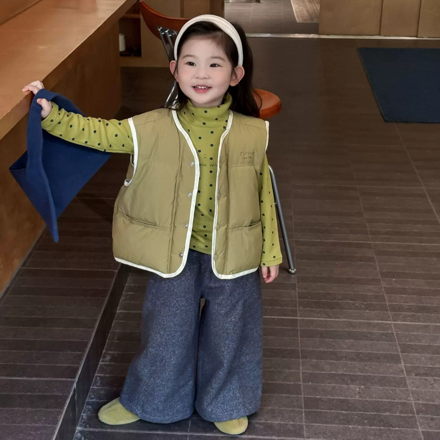 2025冬季新款童装 韩版童装 女童手塞棉卡通棉马甲 冬款宝宝马甲