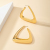 Golden brand fashionable earrings, European style, simple and elegant design, wholesale