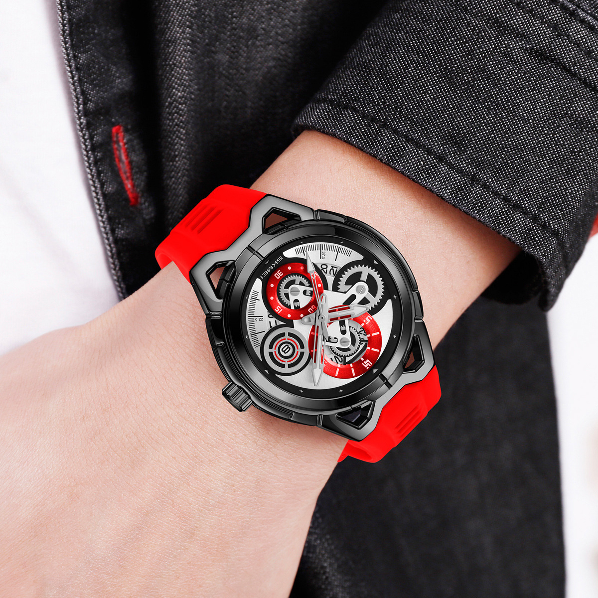 Momento de los hombres Mechanical Wind Calendar reloj de pulsera silicona correa de cuarzo nocturno impermeable reloj de cuarzo transfronterizo exclusivo para la fábrica de origen