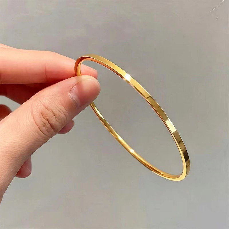 Titanium steel vacuum-plated 18k gold non-fading simple shiny plain ring bracelet titanium steel textured bracelet Titanium steel vacuum-plated 18k gold non-fading simple shiny plain ring bracelet titanium steel textured bracelet