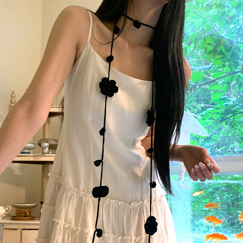 Rosas negras nicho tejido a mano bufandas de tiras delgadas y2k nicho accesorios de cuello collar