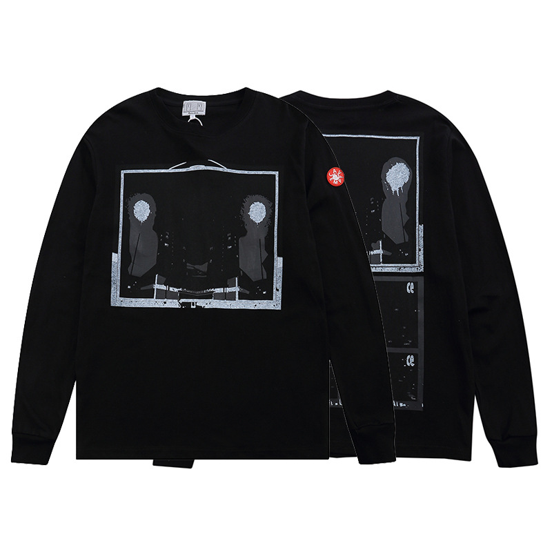 T-shirt à manches longues et col rond avec imprimé de scène nocturne abstraite magique de Street Tide Harajuku Wind C E_voghion.com