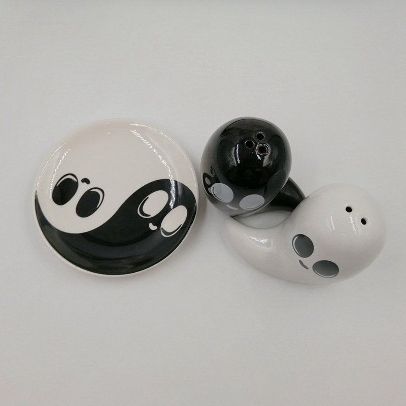 Cocina de Halloween botella de pimienta de cerámica botella de sal frasco de condimento Taiji SP grupo esparcidor creativo botella de sal botella de pimienta