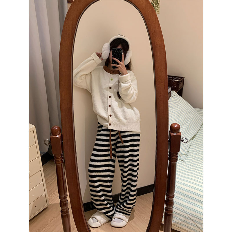 ins简约半边绒睡衣女秋冬季加厚圆领针织长袖条纹长裤家居服套装|undefined