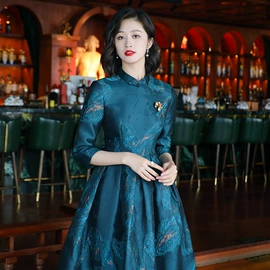 旗袍;连衣裙;小西装