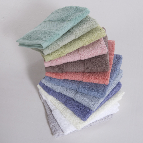 Rice-shaped cotton square towel children's kitchen hanging towel hand towel simple fashionable plain color can be made into a LOGO