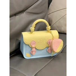 剑桥包单肩邮差包2024新款JK学院风手机包时尚通勤斜挎小方包女