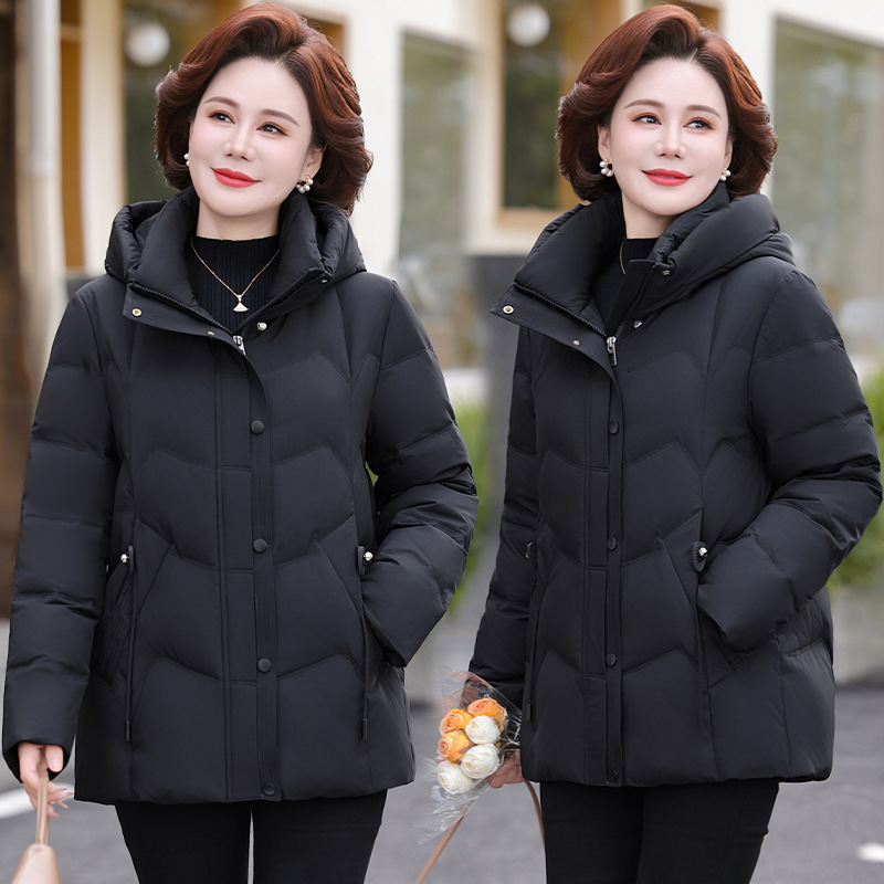 2025 Winter Stylish Short down Jacket for Women, Brand Fashion Warm White Duck down Coat for Petite Moms