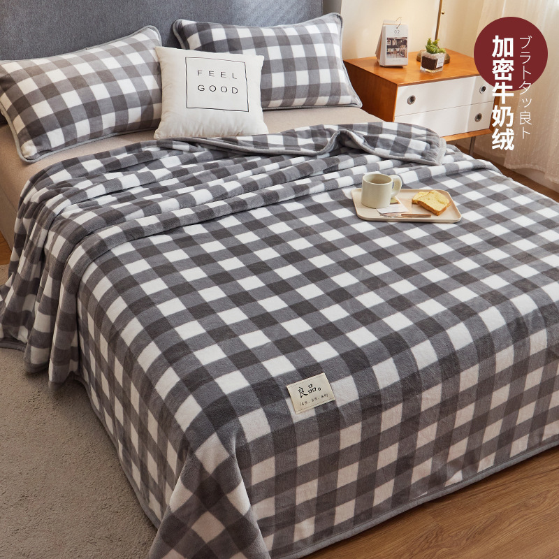 Una clase de invierno más seda de seda de seda de leche gruesa sábanas de seda de coral franela edredón de seda de una sola cama de dormitorio una sola manta de peluche