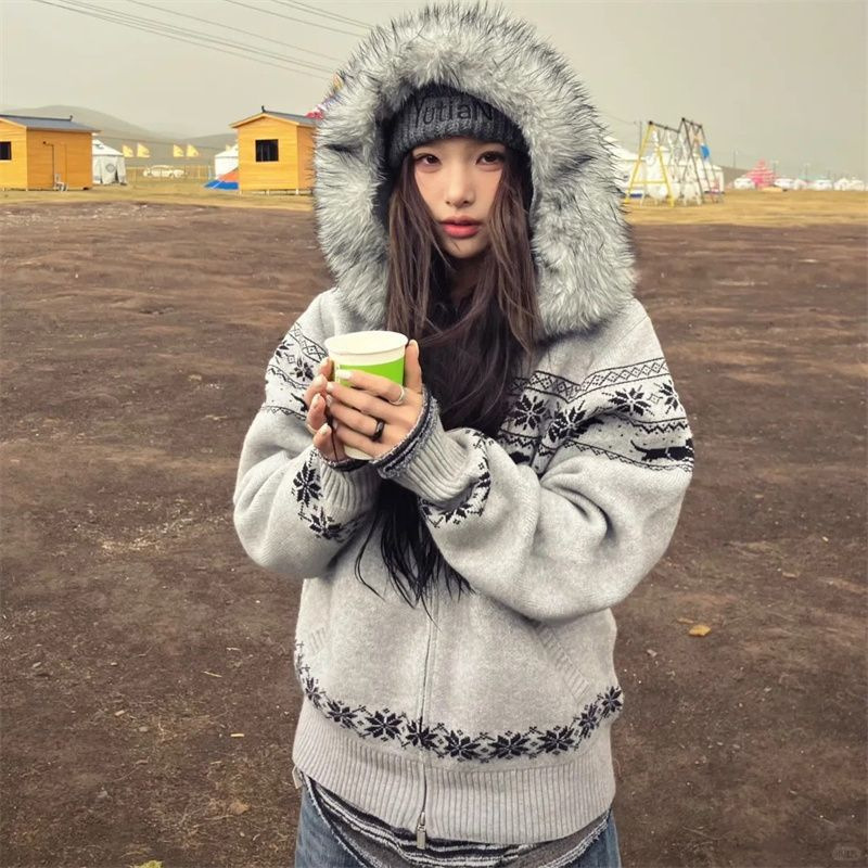 灰色毛领连帽毛衣外套女2025秋冬新款宽松休闲慵懒风针织开衫上衣