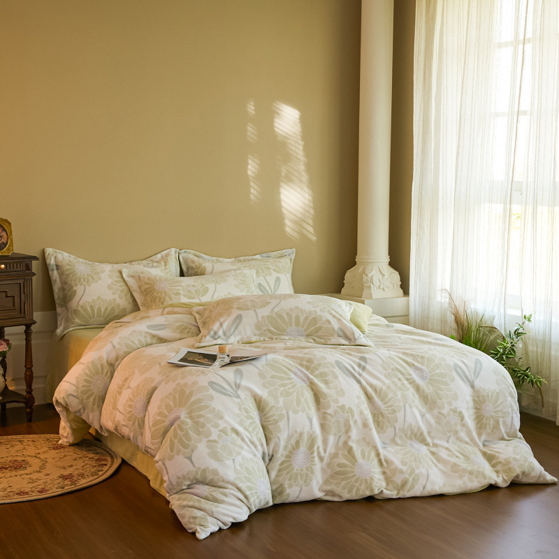 A clase 230g tallado felpa leche felpa cuatro piezas cubre edredón bebé invierno y otoño calentamiento cama cuatro piezas