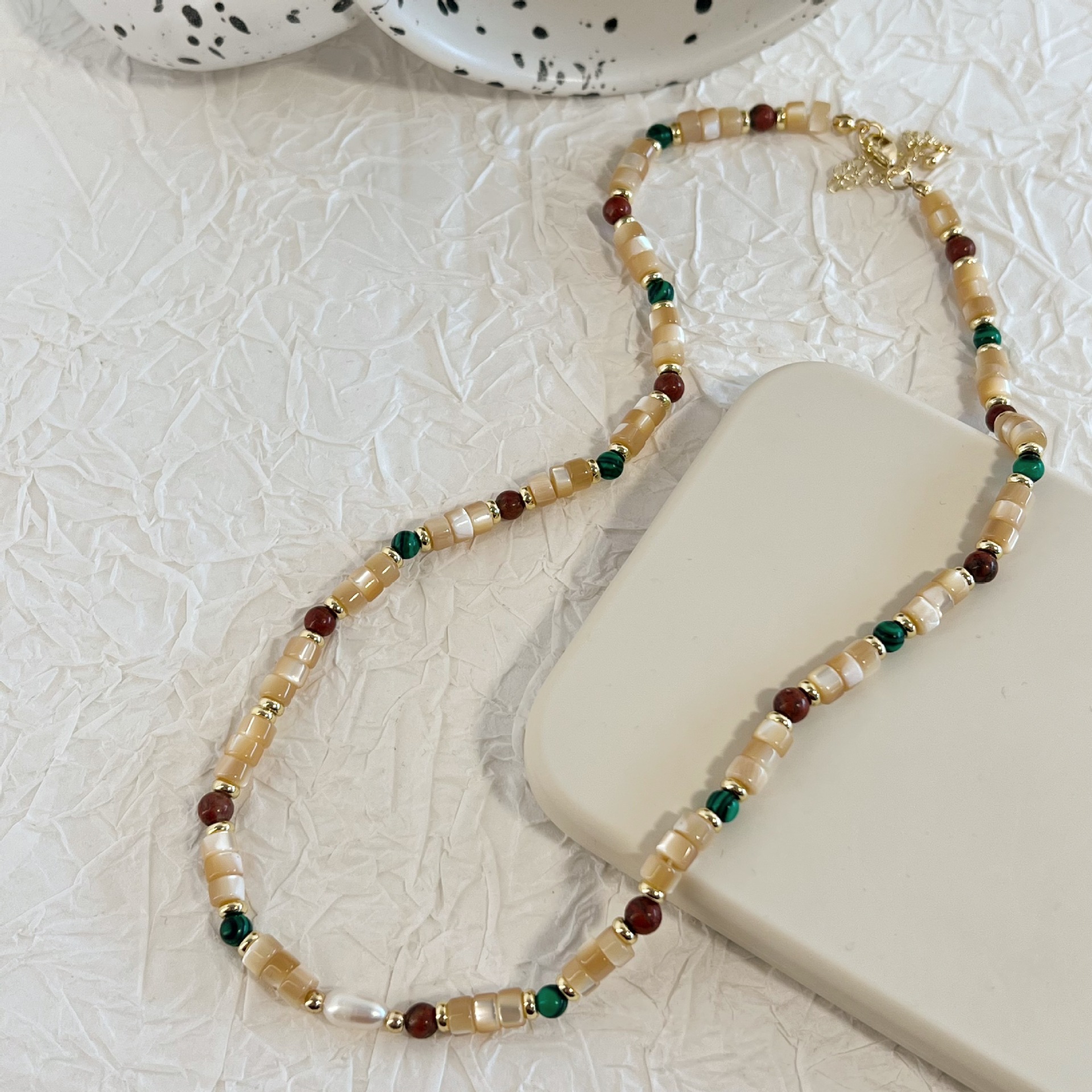 Freshwater Pearl, Shell Material Simple Style Geometric Freshwater Pearl Shell Plating 14K Gold Plated Women's Necklace