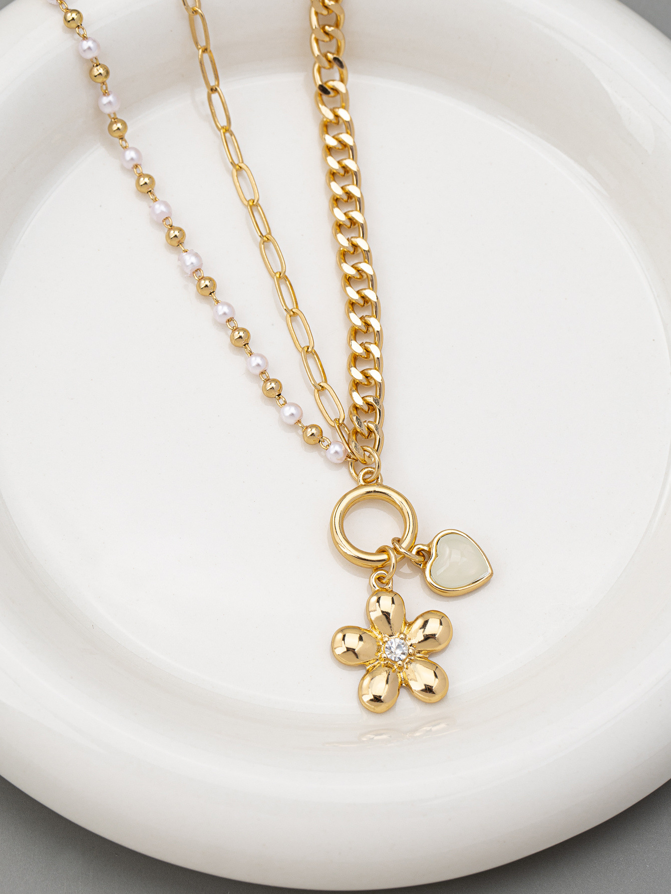 Plating Design Lady Heart Shape Flower Zinc Alloy Wholesale Bracelets