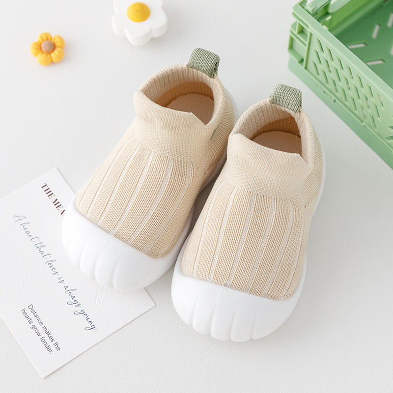 Primavera y verano zapatos para bebés para niños y niñas antideslizantes y amortiguación zapatos de piso suave ventilados y amortiguación