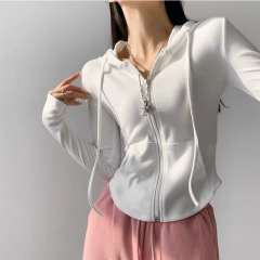 デコルテ純欲風フード付きカーディガンコート女性春と秋の修身カジュアルな着痩せ長袖の短い上着のファッション