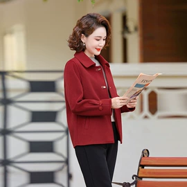 连衣裙;时尚休闲套装;羽绒服