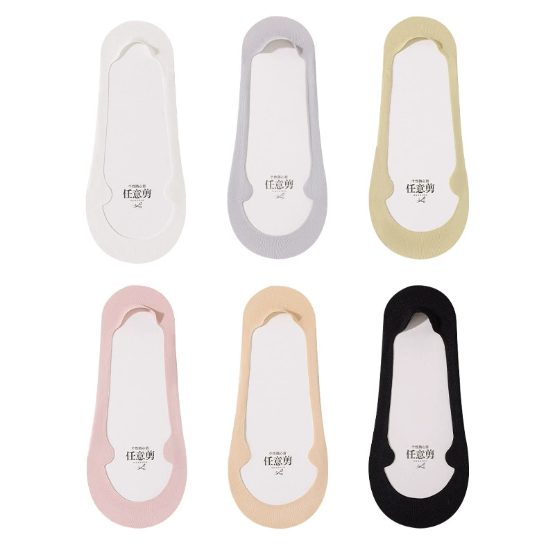 No‑show cotton blend socks, non‑slip silicone heel, thin invisible liners, one size