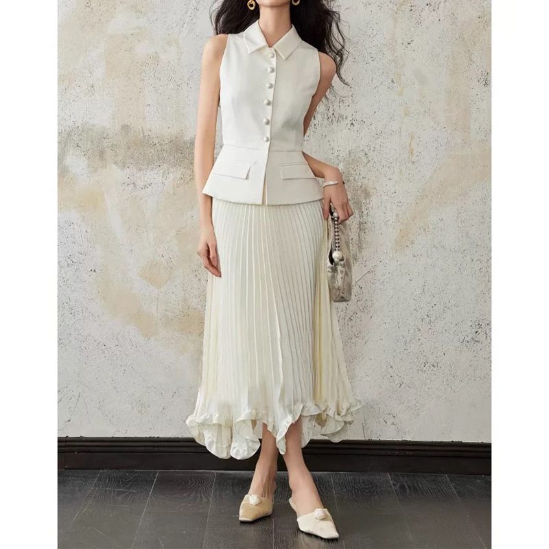 Women's Clothing ​Layered Petal Hem Pleated Midi Skirt – Elegant Office-to-Evening A-Line Skirt (Black)​_ecoleips.com