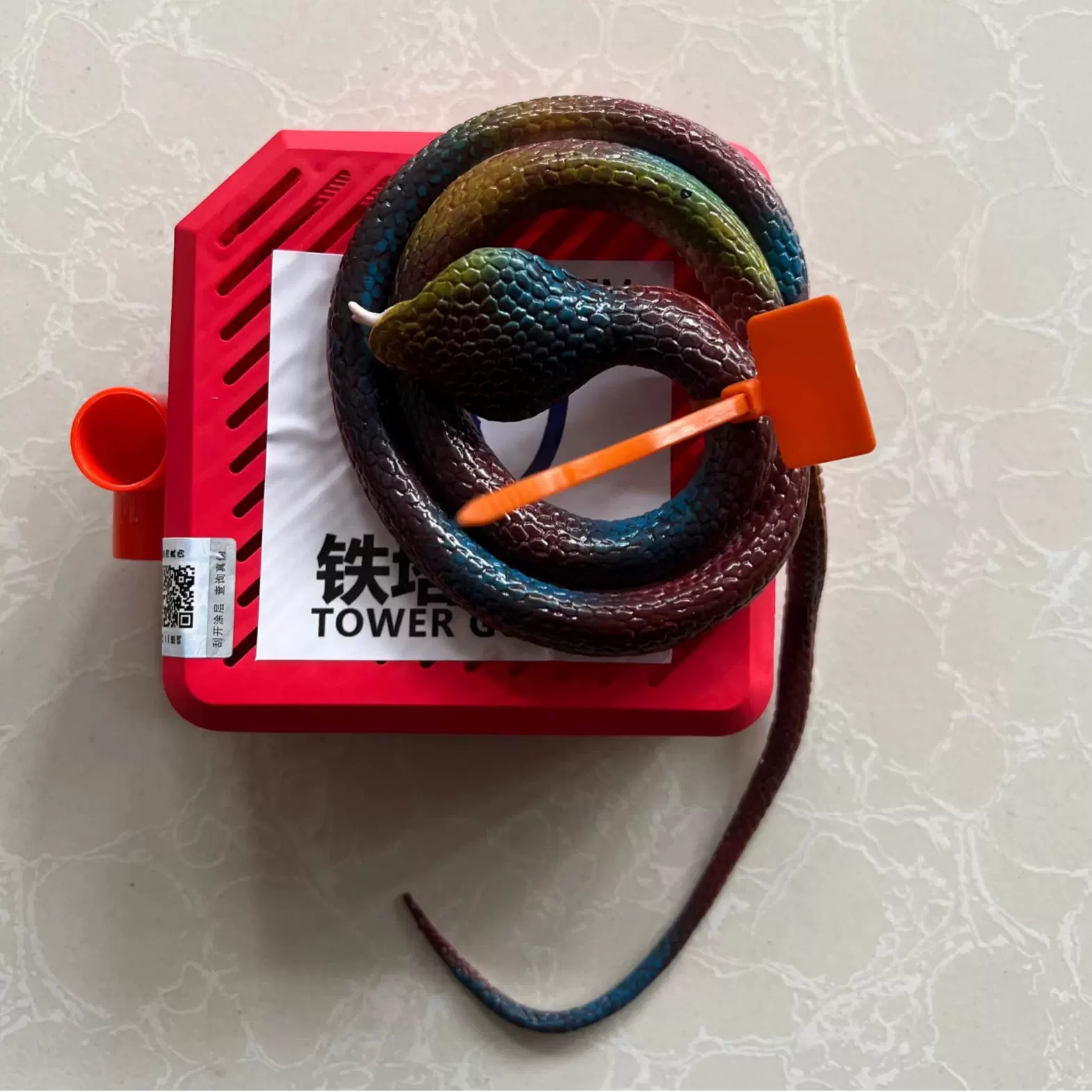 强力驱鸟器磁吸式通信电力设施高铁线路维保驱鸟凝胶剂专用防护