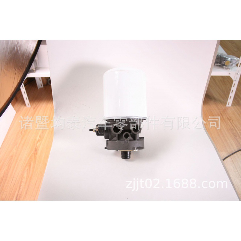 El Autobús Europeo blanco del camión pesado del secador de aire LA8206 parte SMT