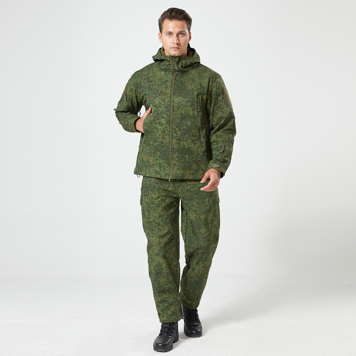 Men's fleece waterproof cycling and mountaineering soft shell tactical outdoor camouflage charging jacket_voghion.com