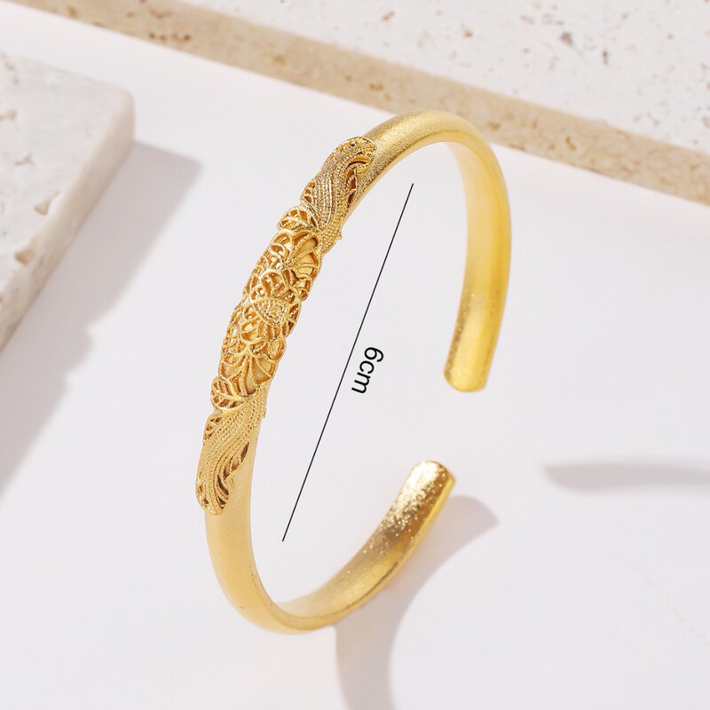 Dragon and Phoenix Gold Bracelet Imitation Gold Vietnamese Sand Gold Plated Copper Peacock Bracelet for Mother Gift Female Bride Gold Bracelet