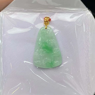 批发天然缅甸翡翠a货 18k金镶嵌飘绿小山水翡翠吊坠项饰饰品