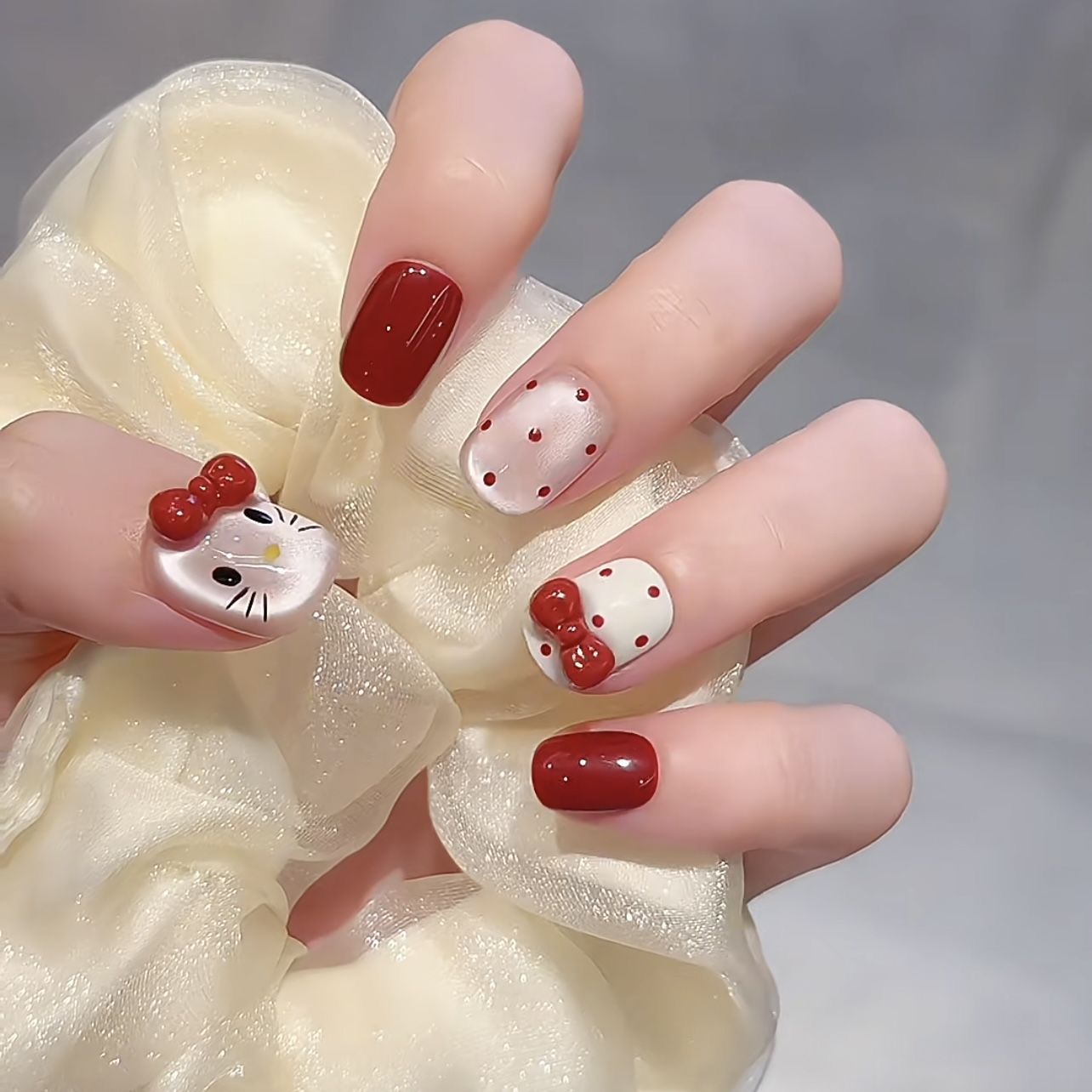 30 piezas de talla completa de gato rojo con armadura de ojos de gato con armadura corta de dibujos animados lindo para niños uñas para estudiantes