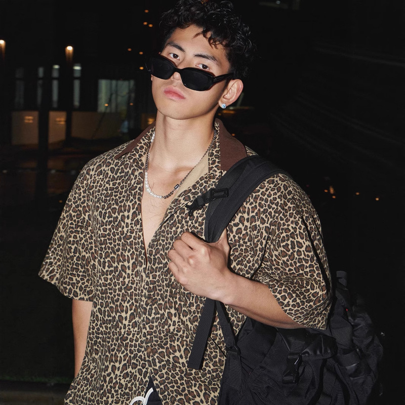 American Vintage Leopard Print Short-Sleeved Shirt for Men 2025 Summer New Style Handsome Trendy Brand Loose Three-Quarter Sleeve Shirt