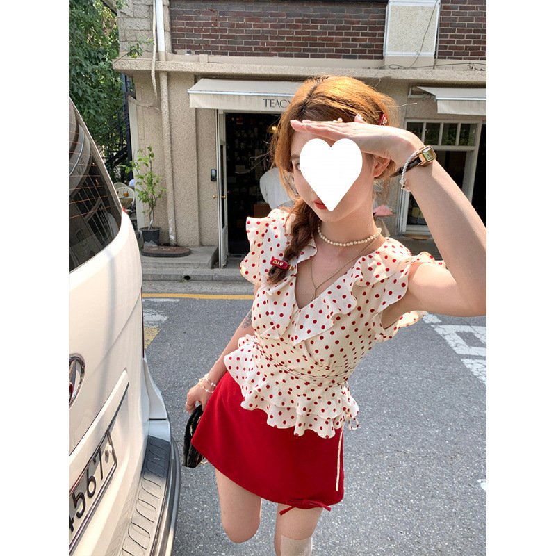 甘くて爽やかなショートフライングスリーブ襟水玉トップスとスカートスーツ女性用夏フレンチスタイルツーピーススーツ|undefined