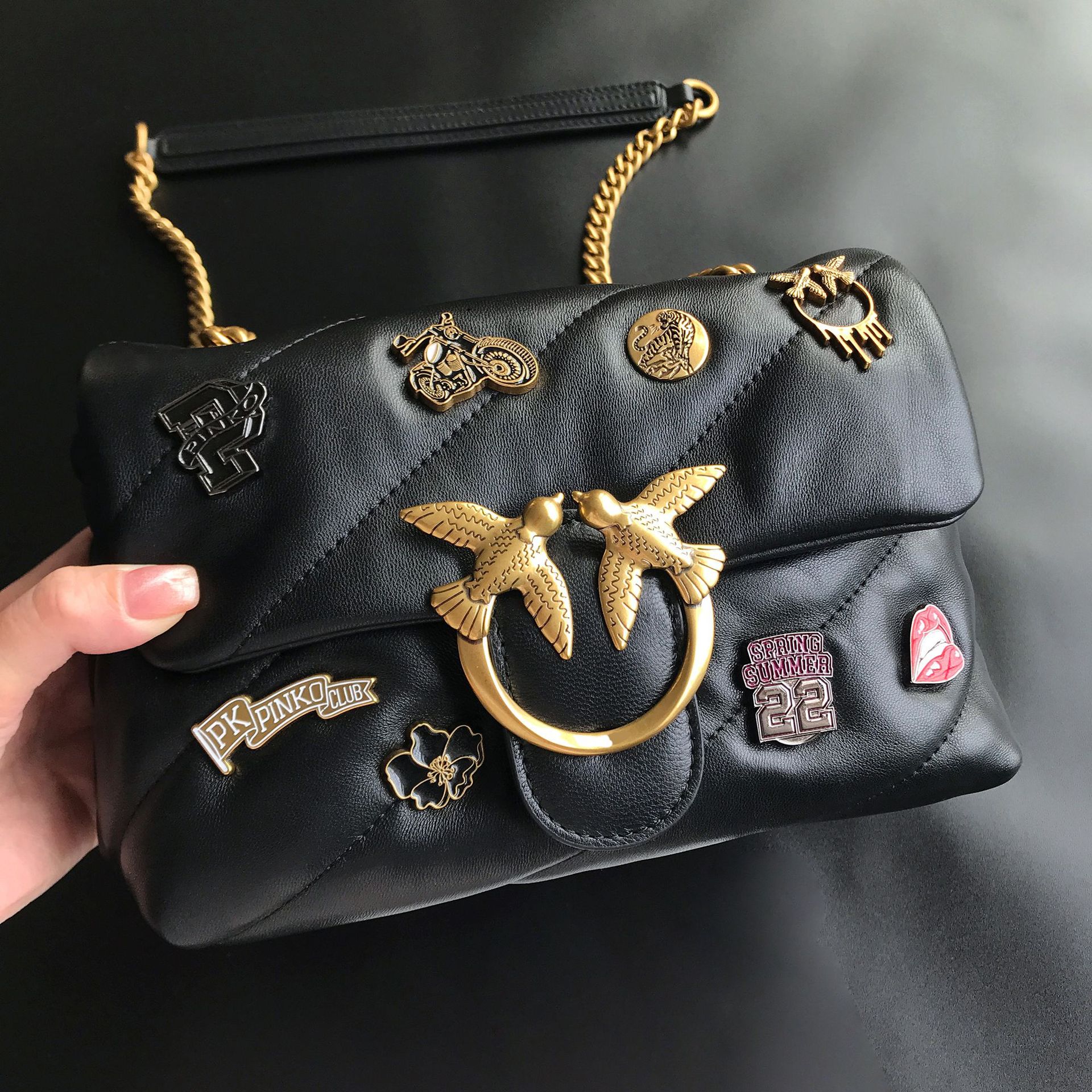 New PINKO same motorcycle badge pillow bag PUFF Puff Swallow Bags…