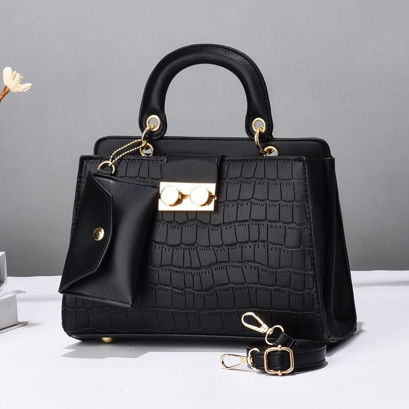 New bags wholesale 2022 new handbags women's bags single shoulder messenger bag cross-border foreign trade small square bag New bags wholesale 2022 new handbags women's bags single shoulder messenger bag cross-border foreign trade small square bag