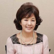 日常中老年妇女假发女短发时尚短卷发中年女士妈妈头套假发短卷发