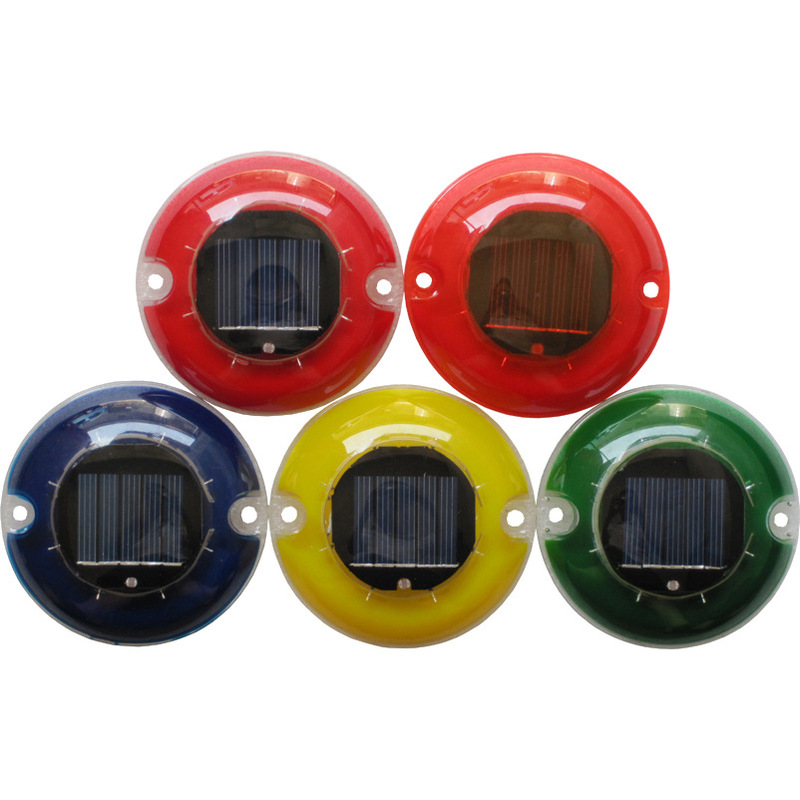 Supply of Round Pc Solar Spike Lights Four Sides 8 Lights Highway Raised Targets