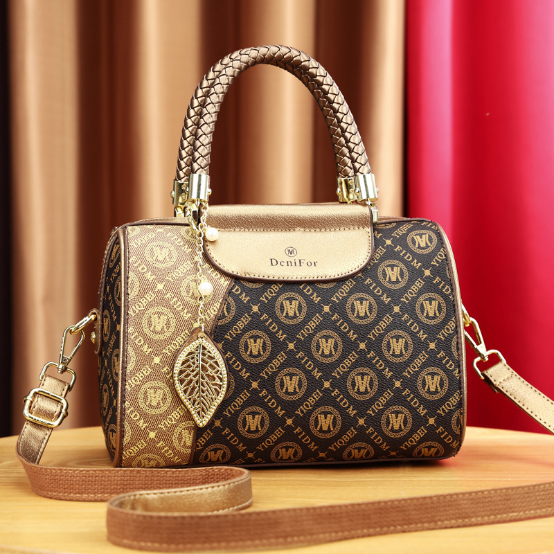 Hot Selling Cross-Border Women's Bag New Retro Print Crossbody Bag Large Capacity Boston Pillow Bag Handbag - Thumbnail 4