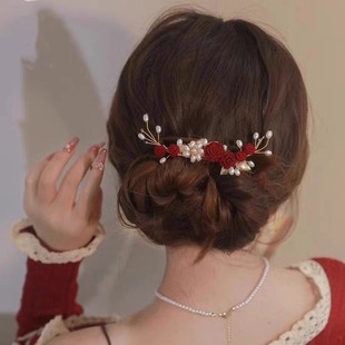 ���|�tɫɽ�軨�l�AŮ���X�׹��L�l���ŵ��߅�A�������ﾴ���^�