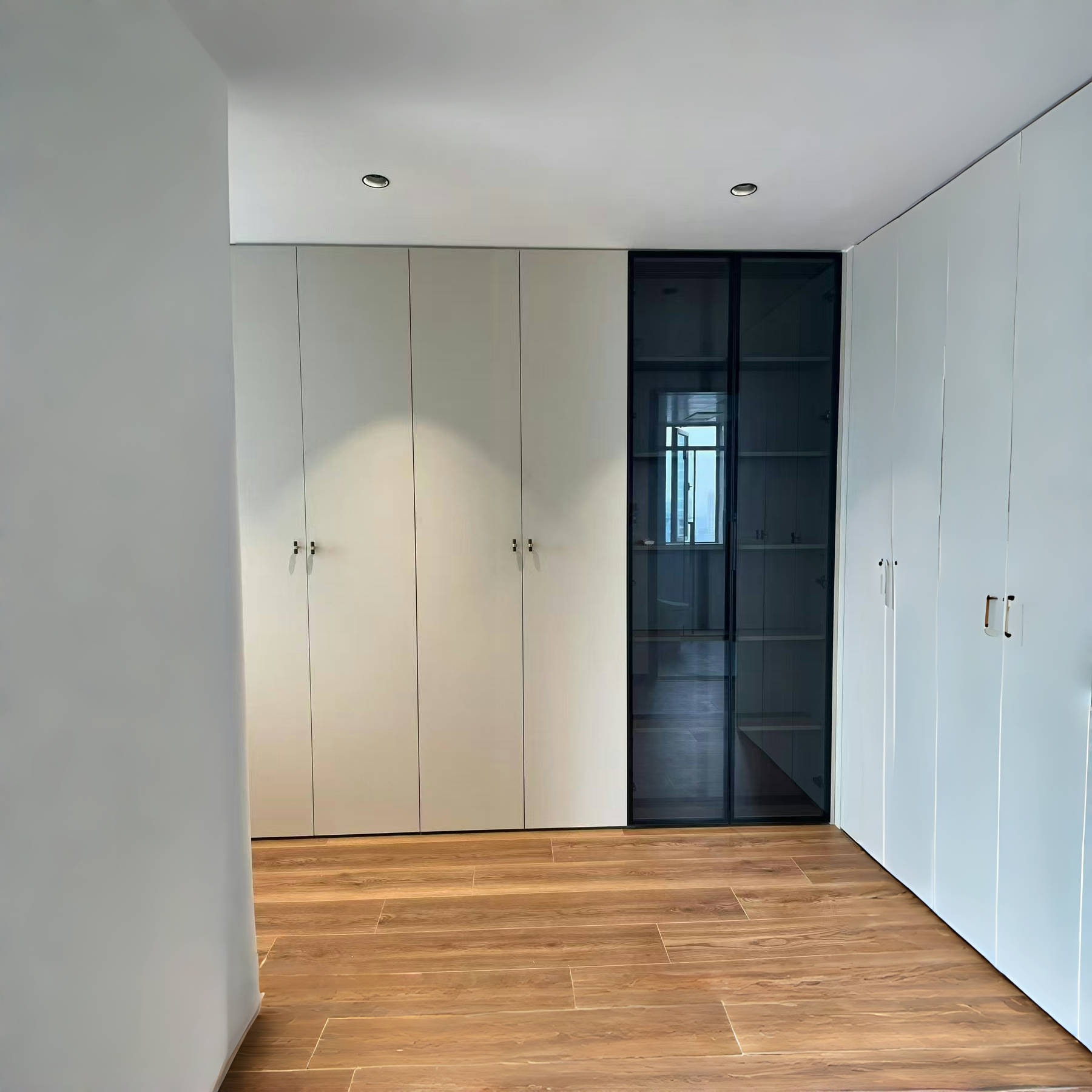 Whole House Customized Simple Style Transparent and Bright Pure White Wardrobe Bedroom Living Room Indoor Solid Wood Furniture Source Factory