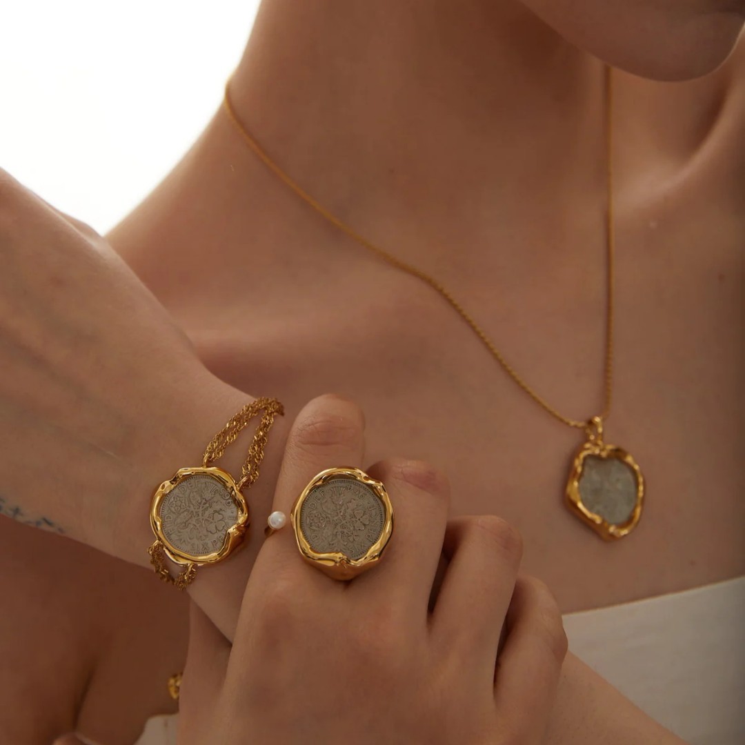Holiday, Daily Occasion Women's Brass Electroplating 18K Real Gold Plated Mixed Color Geometric Pendant Necklace Ring Necklace	 Bracelets Brass Jewelry